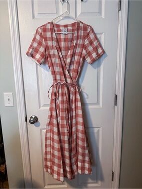 Son de Flor Pink and White Gingham Wrap Linen Midi Dress XXS
